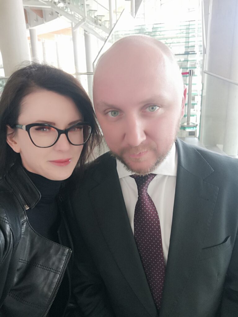 Aga Pińczuk i Marszałek Województwa Podlaskiego Łukasz Prokorym