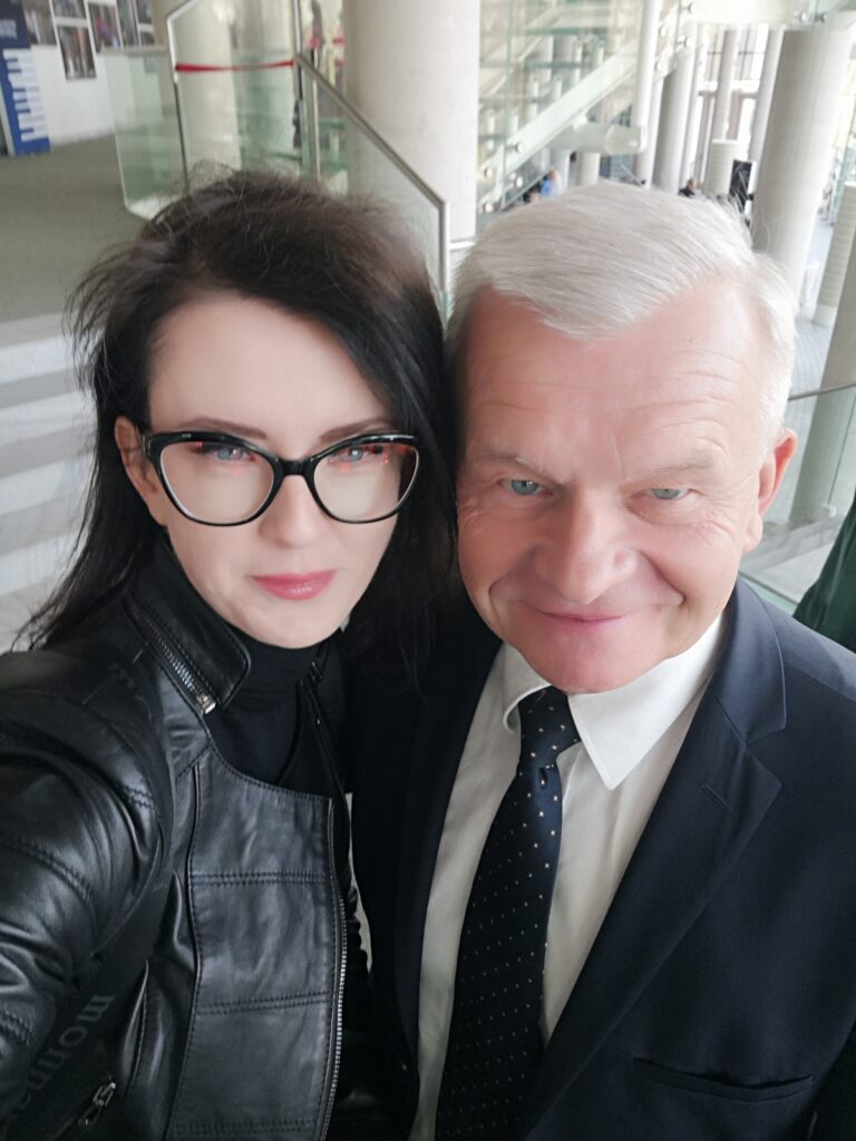 Aga Pińczuk i członek Zarządu Województwa Podlaskiego Jacek Piorunek